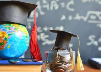 Xaricdə pulsuz təhsil mümkündürmü? – təqaüdlər haqqında BƏLƏDÇİ