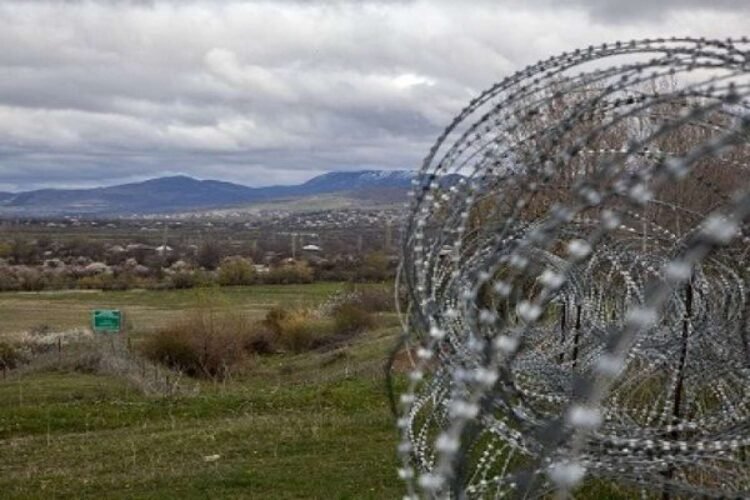 Rusiya ilə sərhədi bağladılar