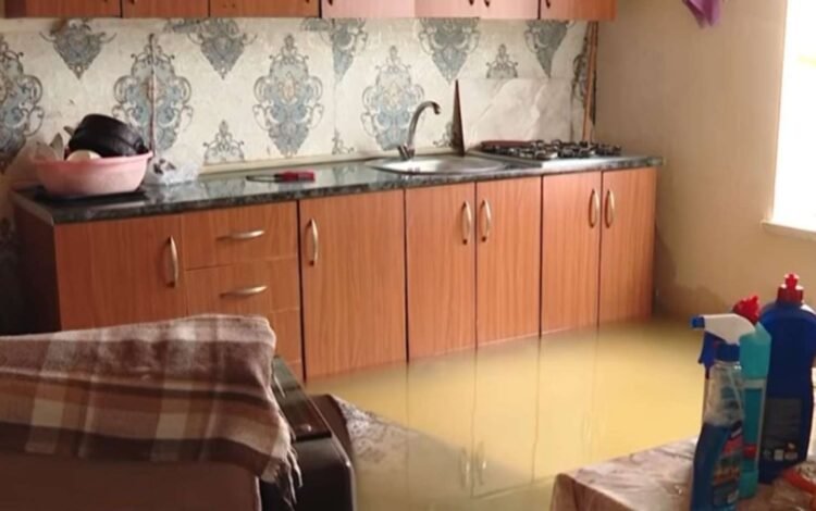 Evlərini su basanlara pul veriləcək? – Yüzlərlə ev boşaldılıb