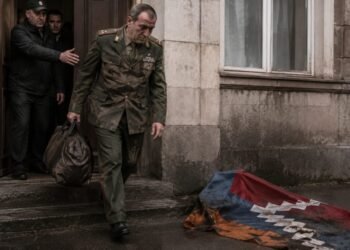 Şuşanın işğalına görə təltif olunan general mənzildən çıxarılır