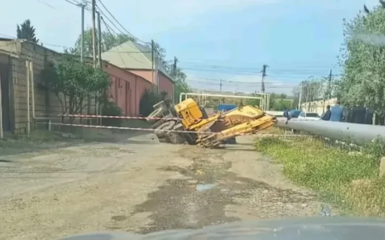 Biləcəridə yol ÇÖKDÜ