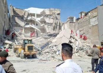 Təbrizdə bina çökdü: ölü və yaralılar var