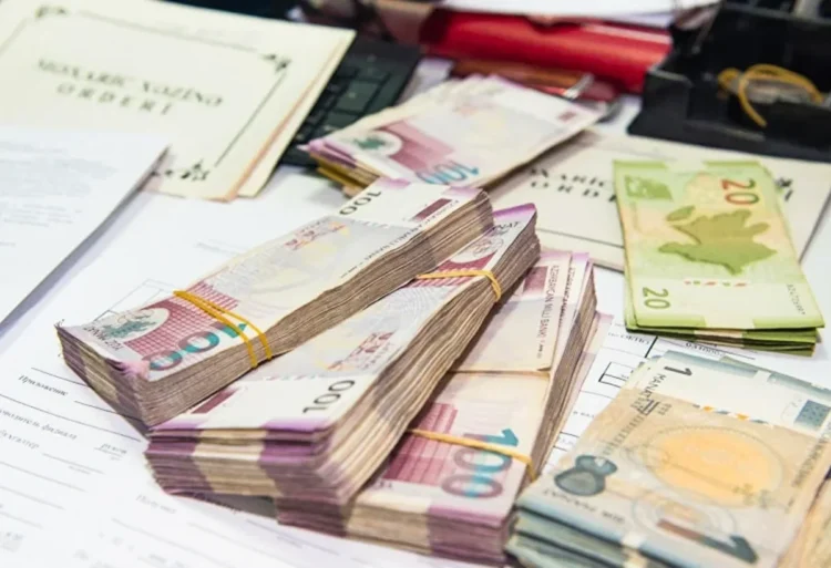 Mərkəzi Bank manatla bağlı AÇIQLAMA YAYDI
