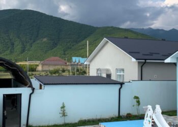 Bölgələrə axın başladı: günlük evlər 1000 manata qədər bahalaşdı