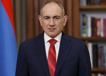 Paşinyan İlham Əliyevə: “Buyurun, cənab Prezident!” – VİDEO