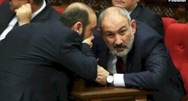Mirzoyanın Paşinyanın qulağına dediyi sözlər ŞOK ETDİ: “Türklər bu gün… “