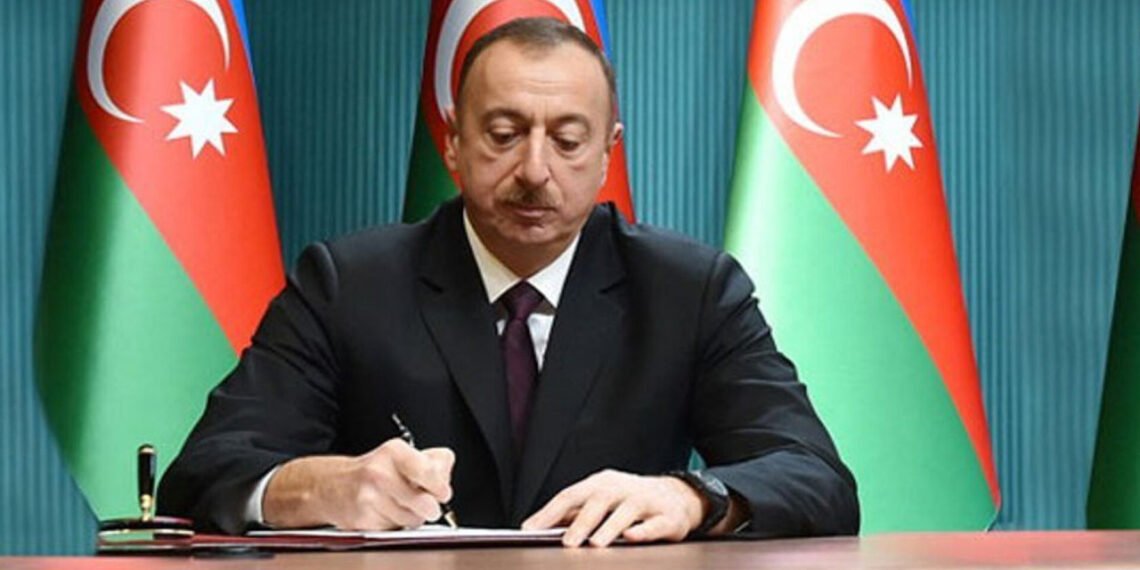 Prezident onu təltif etdi -SƏRƏNCAM