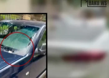 Bakıda xoşagəlməz hadisə: maşınlara yumurta atdılar – VİDEO