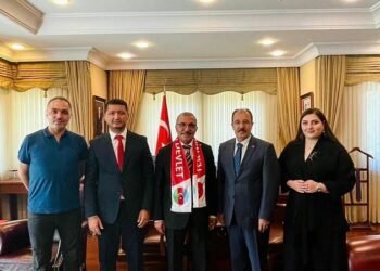 Qafqaz Group Təhsil Mərkəzinin dəstəyi ilə Türkiyənin nüfuzlu universitetlərindən daha dörd azərbaycanlı tələbə məzun oldu