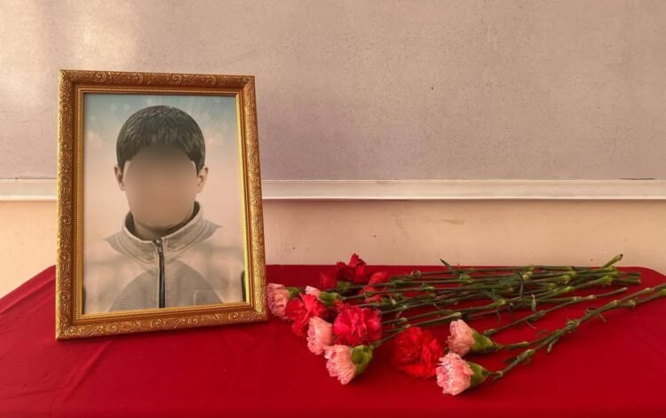 Mənzildən ata və məktəbli oğlunun meyiti tapıldı – Foto