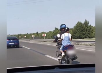 Bakıda motosiklet sürücüsü uşağı təhlükəyə atdı – VİDEO