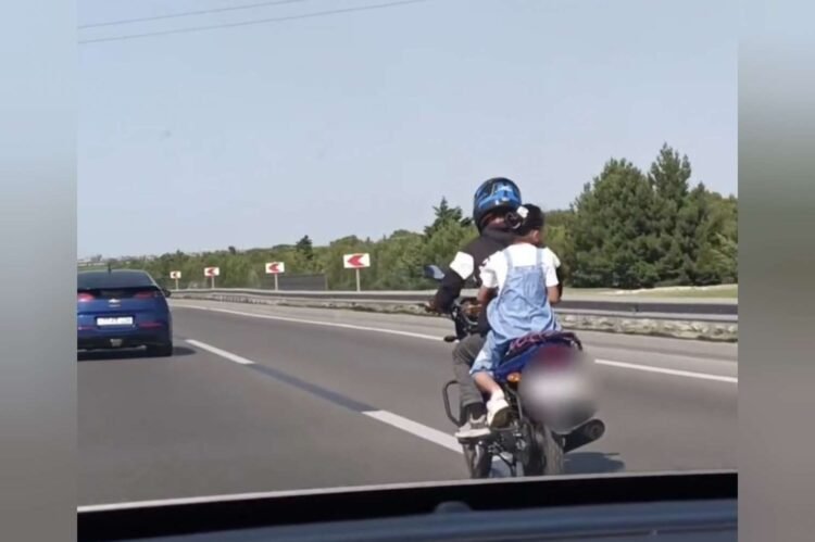 Bakıda motosiklet sürücüsü uşağı təhlükəyə atdı – VİDEO