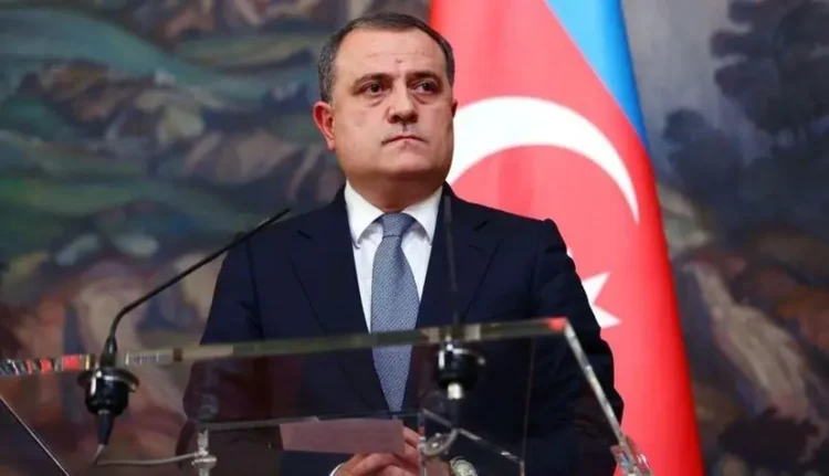 Ceyhun Bayramov Polşaya səfərə yola düşüb