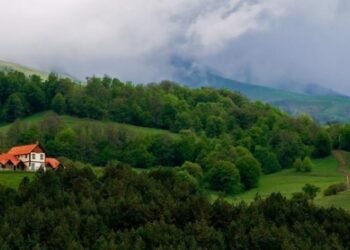 Dərəçiçək mahalı: Çiçəklər vadisində gizlənən qədim Azərbaycan yurdu