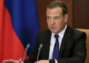 Medvedev: İran “nüvə silahı”ndan istifadə edəcək