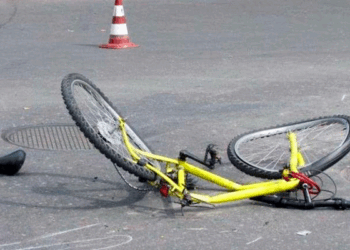 20 yaşlı velosipedçini maşın vurdu – Durumu ağırdır