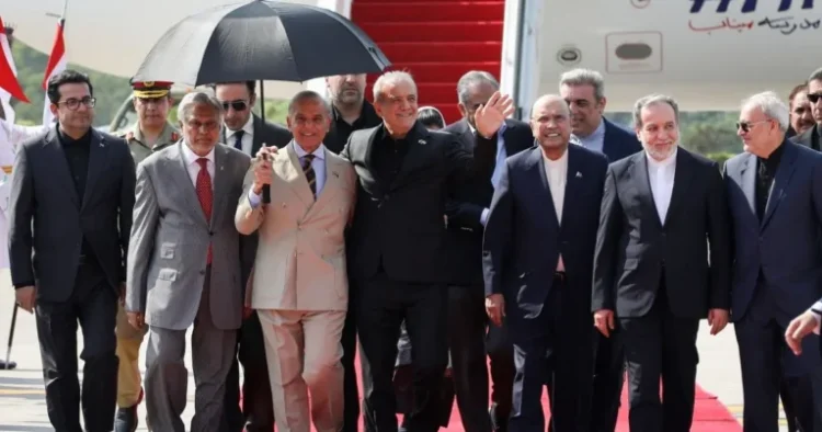 Pezeşkian Pakistanda İslam ölkələrinə çağırış etdi