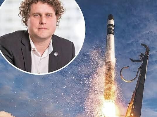 Piter Bek fenomeni: Diplomsuz mühəndis necə SpaceX-in əsas rəqibinə çevrildi?