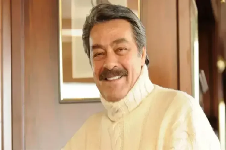 Kadir İnanır vəfat etdi
