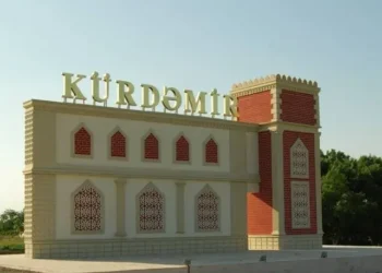 Kürdəmir sakini naməlum şəraitdə bıçaqlandı