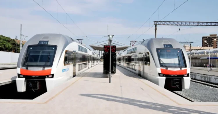 Sumqayıt qatarının qarşısına qəflətən çıxan gənc öldü