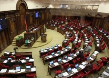 Müxalifət Paşinyanı “boykot” ETDİ – Parlamentdə nə baş verir?