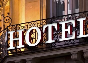 Bakıda oteldə kişi meyiti tapıldı
