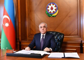 Baş nazir parklanma ilə bağlı QƏRAR İMZALADI