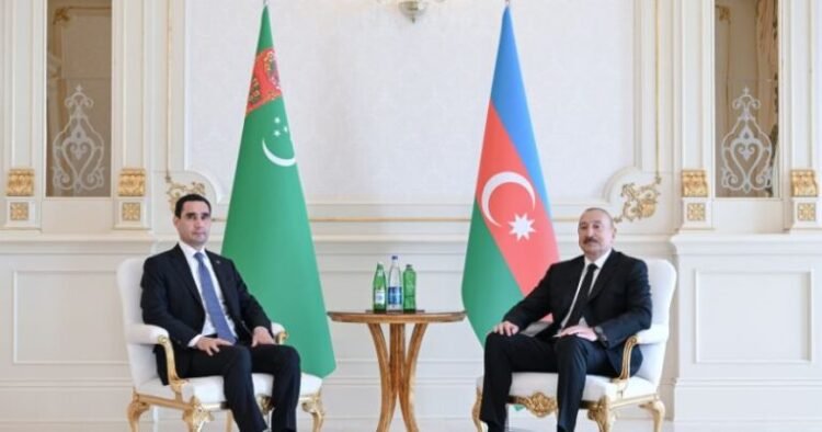 Prezident İlham Əliyevin Türkmənistan Prezidenti ilə təkbətək görüşü olub
