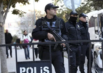Türkiyədə iki bələdiyyə başçısı saxlanıldı