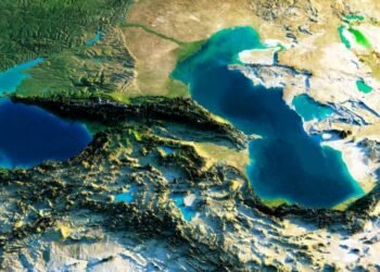 Dəniz qəfil qırmızıya boyandı — Xəzərdə nə baş verir?