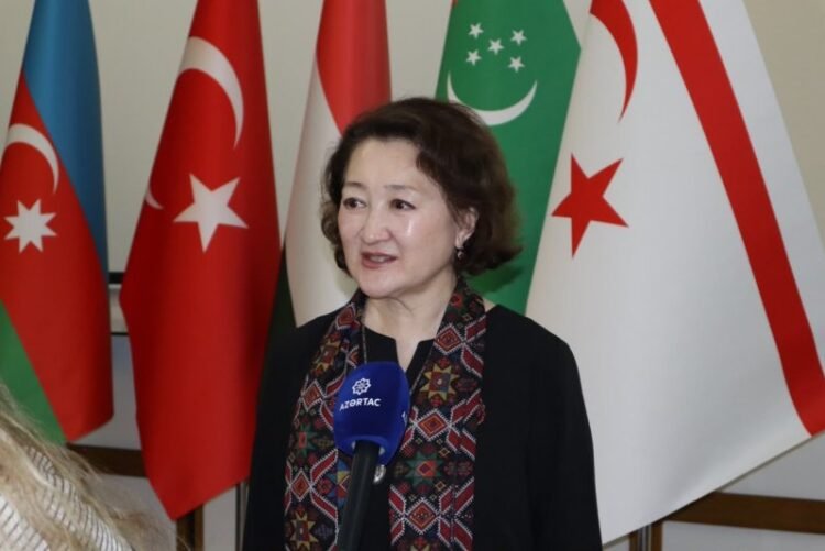 Milli Azərbaycan Tarixi Muzeyində Birinci Türkoloji Qurultayın 100 illiyinə həsr olunan sərgi açıldı – FOTO