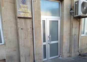 Lökbatan 3 saylı Uşaq Poliklinikasında NÖVBƏ PROBLEMİ və vətəndaş NARAZILIĞI