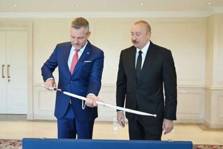 İlham Əliyevin Pelleqriniyə hədiyyəsinin sətiraltı mənası – Qardaşların mesajı…