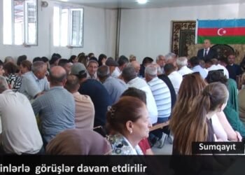 Sumqayıtda sakinlərlə görüşlər davam etdirilir