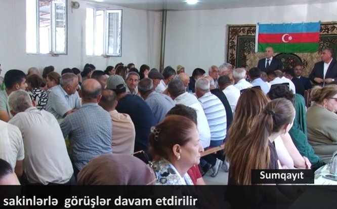 Sumqayıtda sakinlərlə görüşlər davam etdirilir