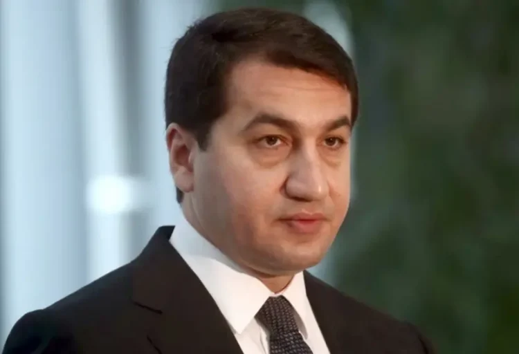 Hikmət Hacıyev Şuşada “Tiktok” və “Linkedin”in məsul şəxsləri ilə görüşdü