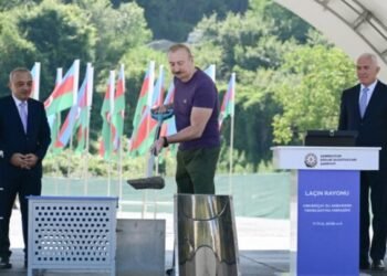 Prezident İlham Əliyev Laçında “Həkəriçay” su anbarının təməlini qoyub