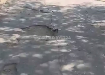 Sumqayıtda yararsız vəziyyətdə olan səkilərdən ŞİKAYƏT