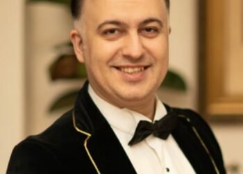 Hüseyndən Zaur Kamala: “Pulumu qaytar, 1500 manat…”