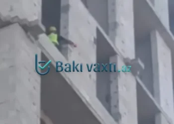 Sumqayıtda QALMAQAL: Göydələn sakinlərə problem yaradır