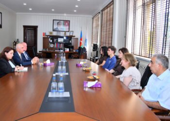 SDU-nun rektoru olimpiada medalçılarını qəbul edib