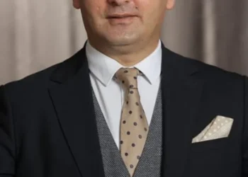 Elnur Kərimovu sancan ilan öldü, aktyorun vəziyyəti açıqlandı