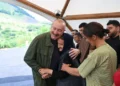 Prezidentin yaşlı qadına səmimi vədi – “100 olanda gəlib qeyd edəcəyik”
