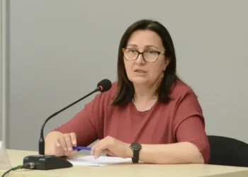 Müəllimlər saathesabı yox, tam iş günü çalışacaq – Vəfa Yaqubludan maaşlarla bağlı AÇIQLAMA