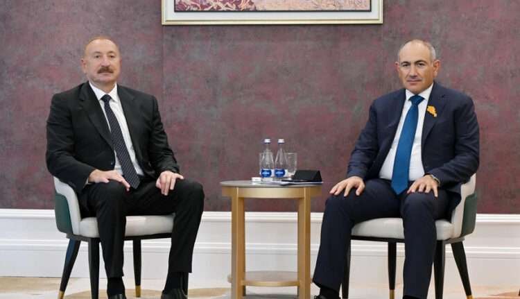 Bakı və İrəvan taleyüklü məsələləri birbaşa müzakirə etdi