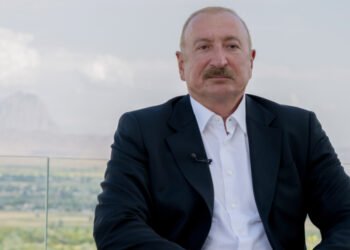 “Bütün diqqət bu dəhlizdədir” – Prezident Naxçıvan dəmir yolunun gələcəyindən danışdı