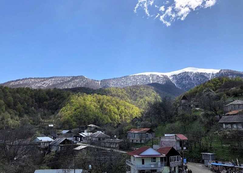 Qərbi Azərbaycanın meşələr qoynundakı kəndi – Qoş