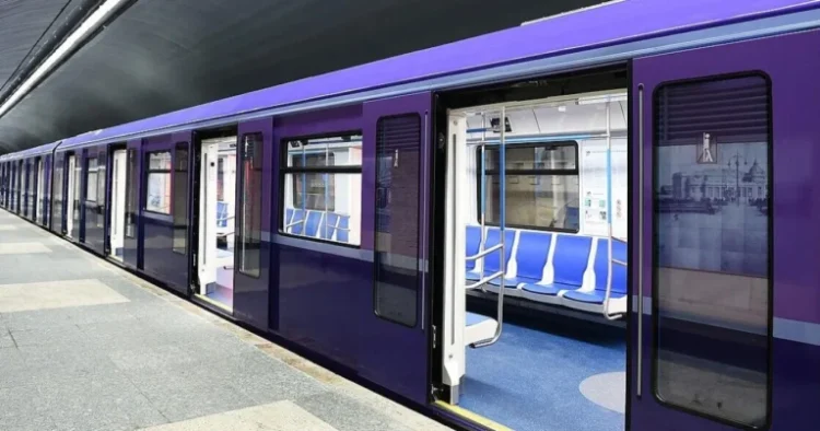 Metro sərnişinlərinə XƏBƏRDARLIQ: Hərəkət dayandırıldı