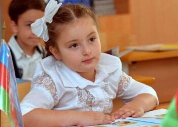 VALİDEYNLƏRİN NƏZƏRİNƏ: Məktəblərin açılış TARİXİ BƏLLİ OLDU!